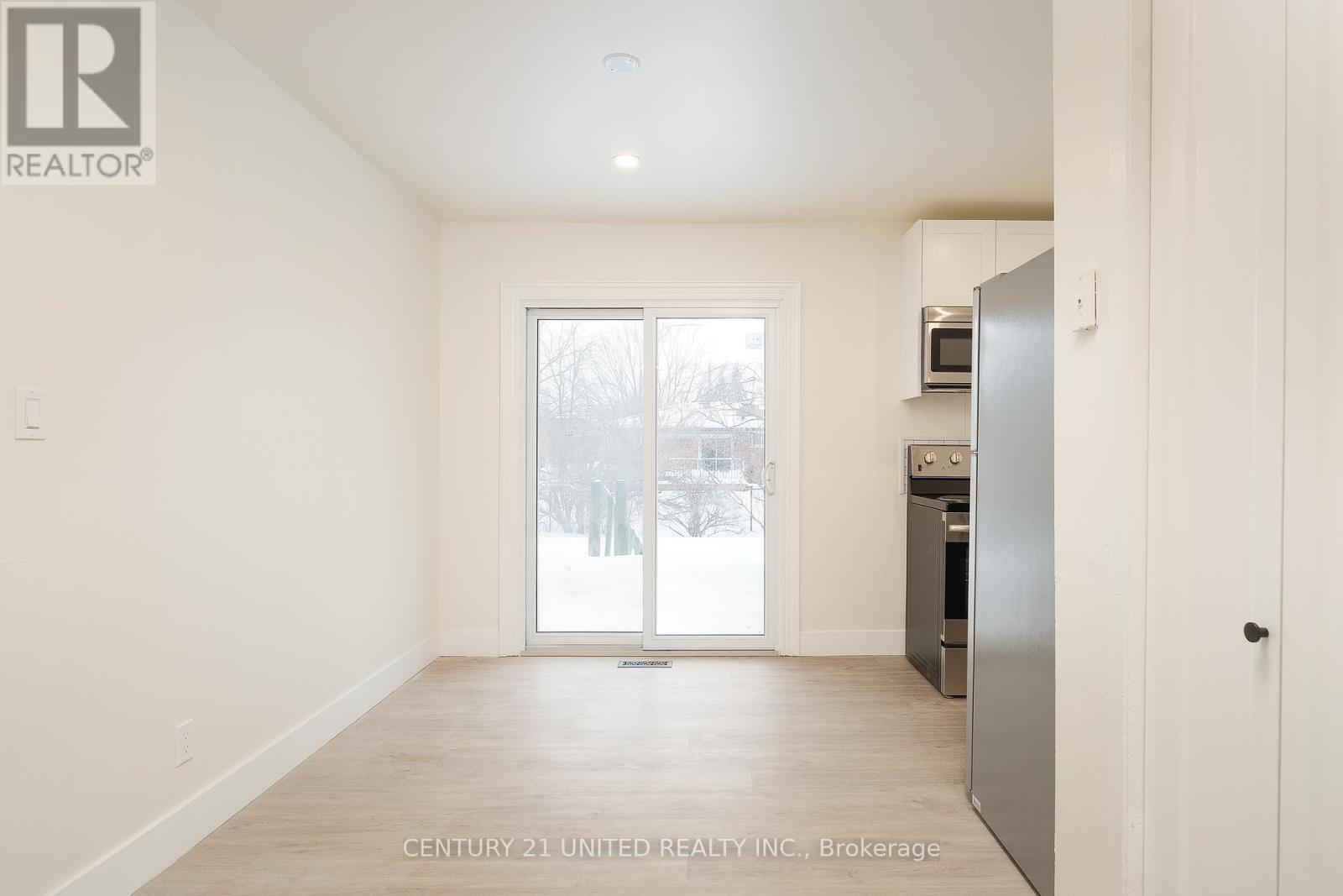 816 Stocker Road, Peterborough, Ontario  K9J 5T3 - Photo 5 - X12749378