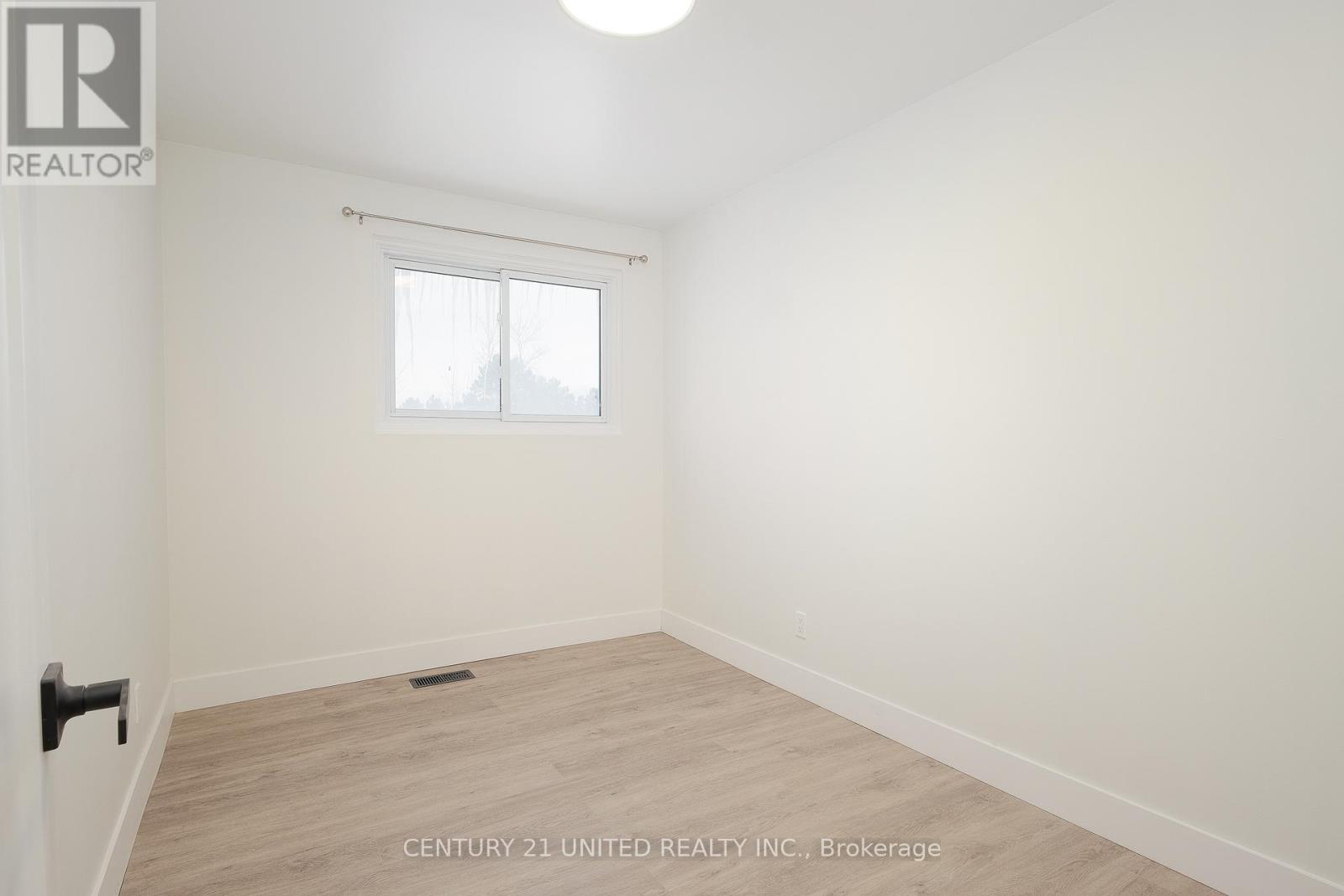 816 Stocker Road, Peterborough, Ontario  K9J 5T3 - Photo 9 - X12749378