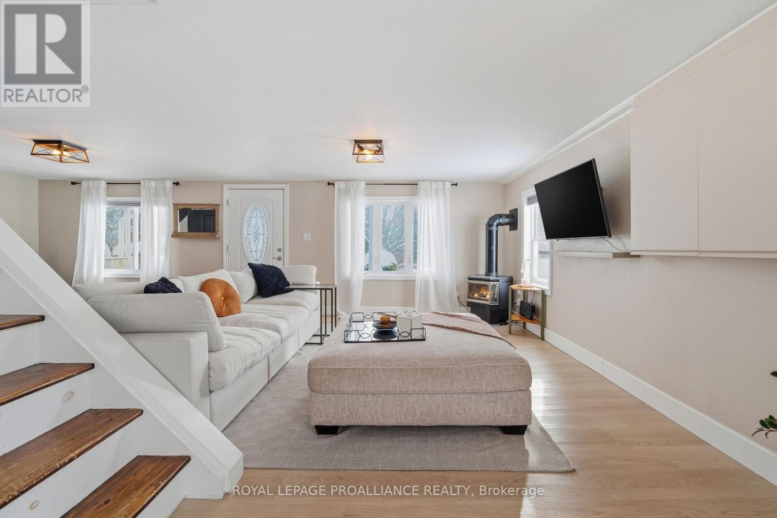 82 Manley Drive, Belleville, Ontario  K8N 4Z4 - Photo 15 - X12749480