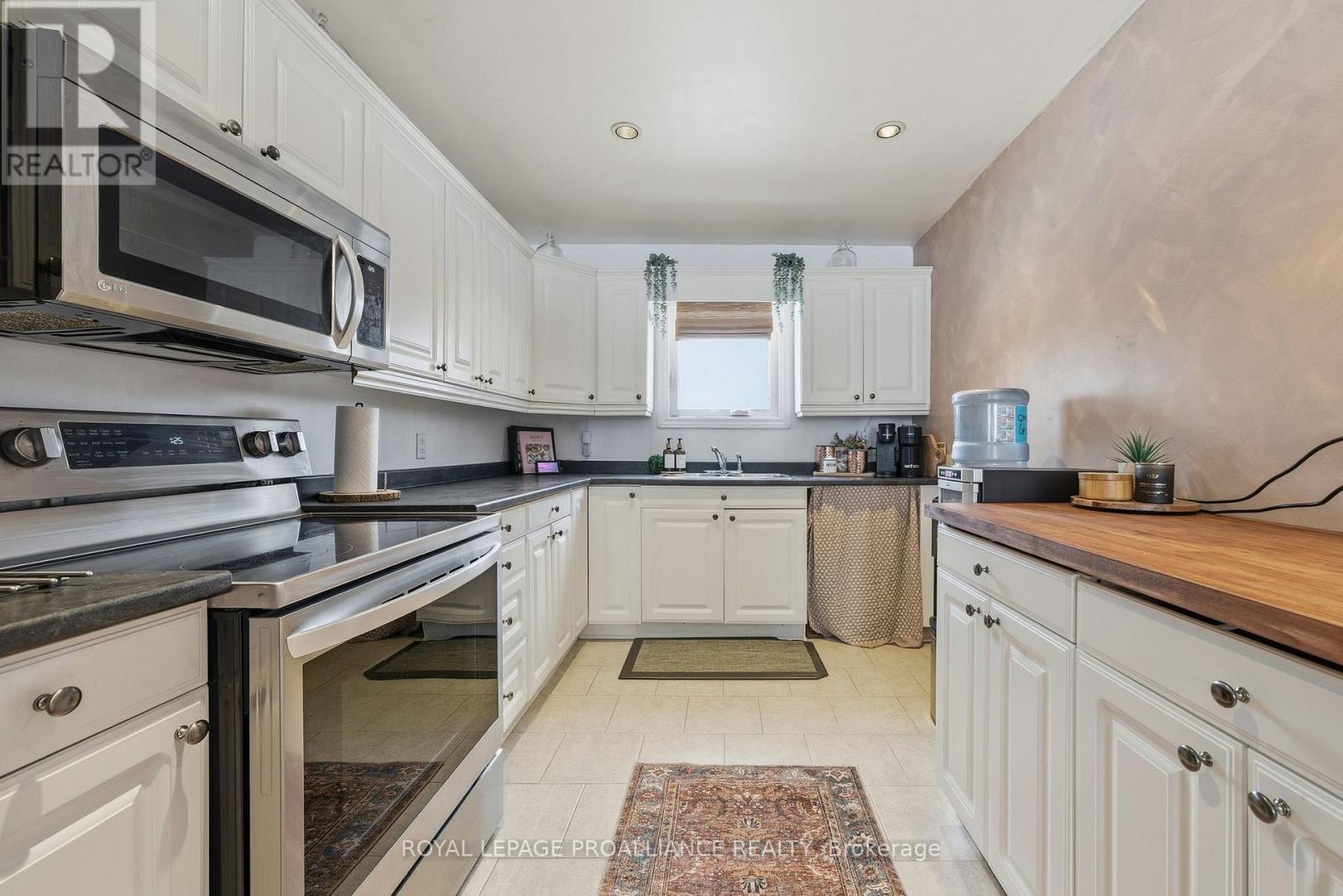 82 Manley Drive, Belleville, Ontario  K8N 4Z4 - Photo 19 - X12749480