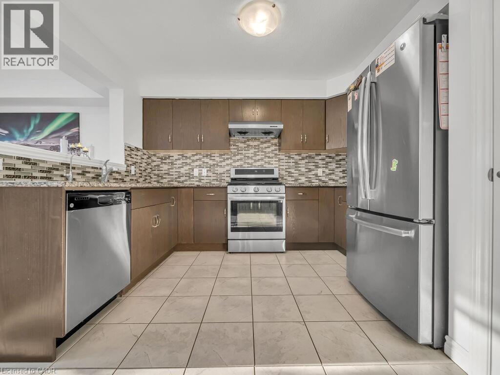 144 Summit Ridge Drive, Guelph, Ontario  N1E 0M8 - Photo 10 - 40799348