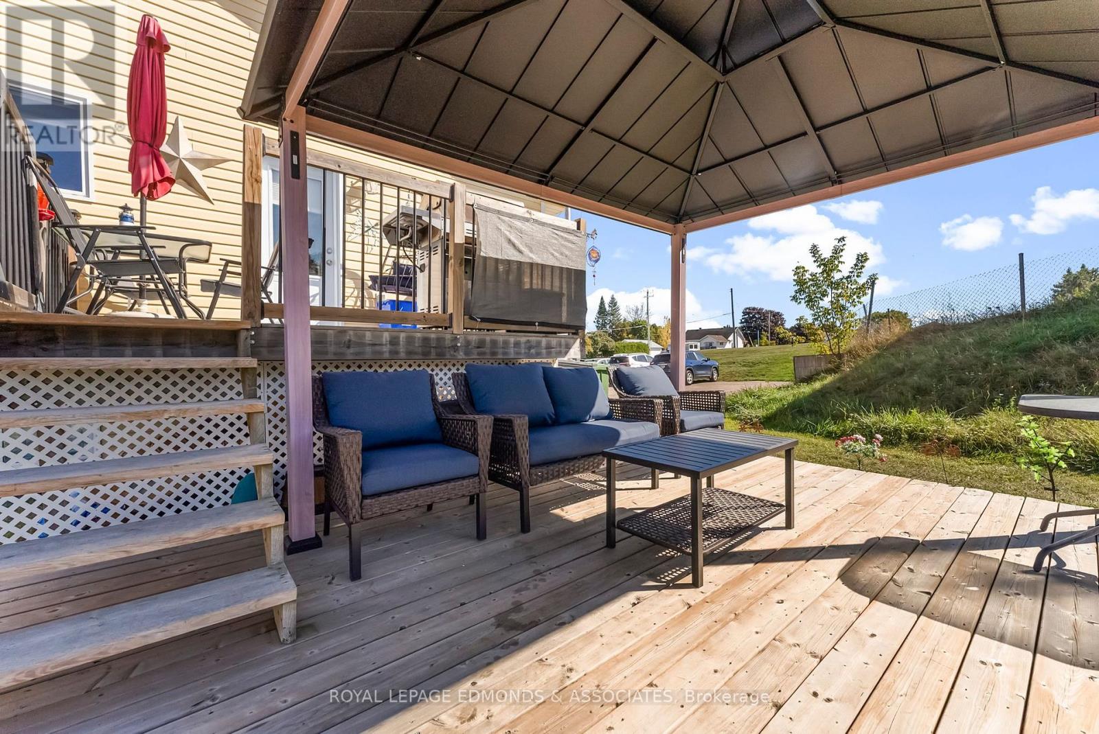 260 Mckenzie Street, Pembroke, Ontario  K8A 3V7 - Photo 31 - X12749424