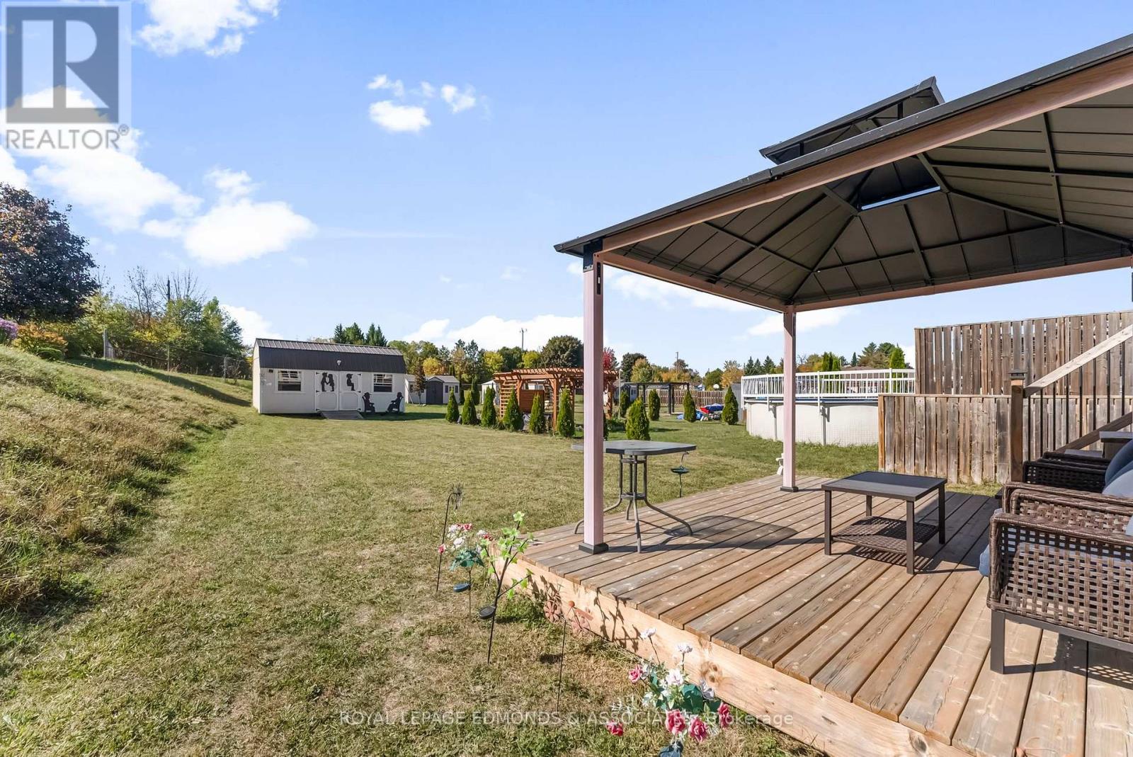 260 Mckenzie Street, Pembroke, Ontario  K8A 3V7 - Photo 32 - X12749424