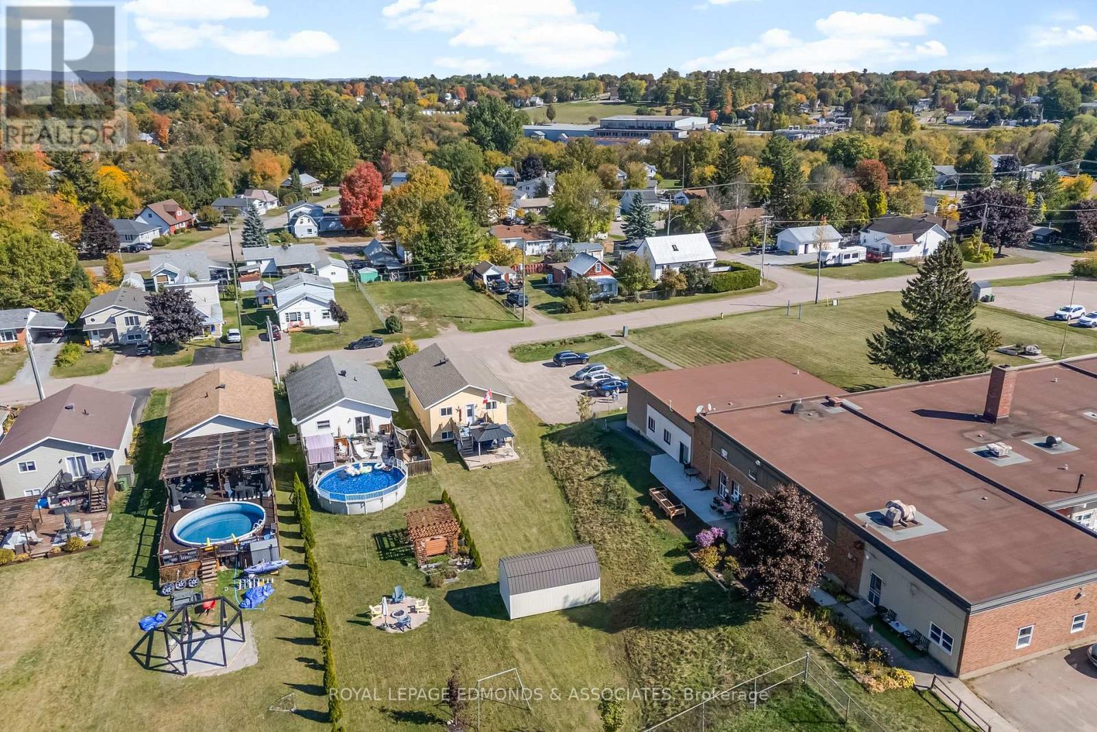 260 Mckenzie Street, Pembroke, Ontario  K8A 3V7 - Photo 37 - X12749424