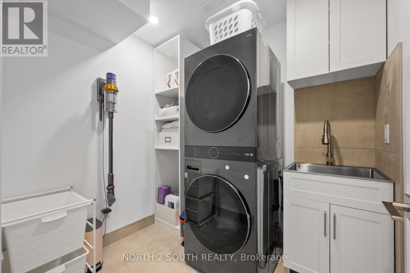 163 Marlborough Place, Toronto, Ontario  M5R 3J5 - Photo 11 - C12749310