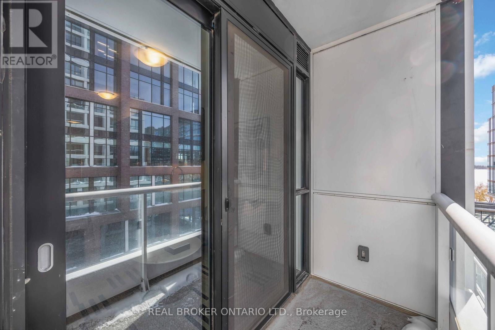 725 - 15 Richardson Street, Toronto, Ontario  M5A 0Y5 - Photo 41 - C12749358