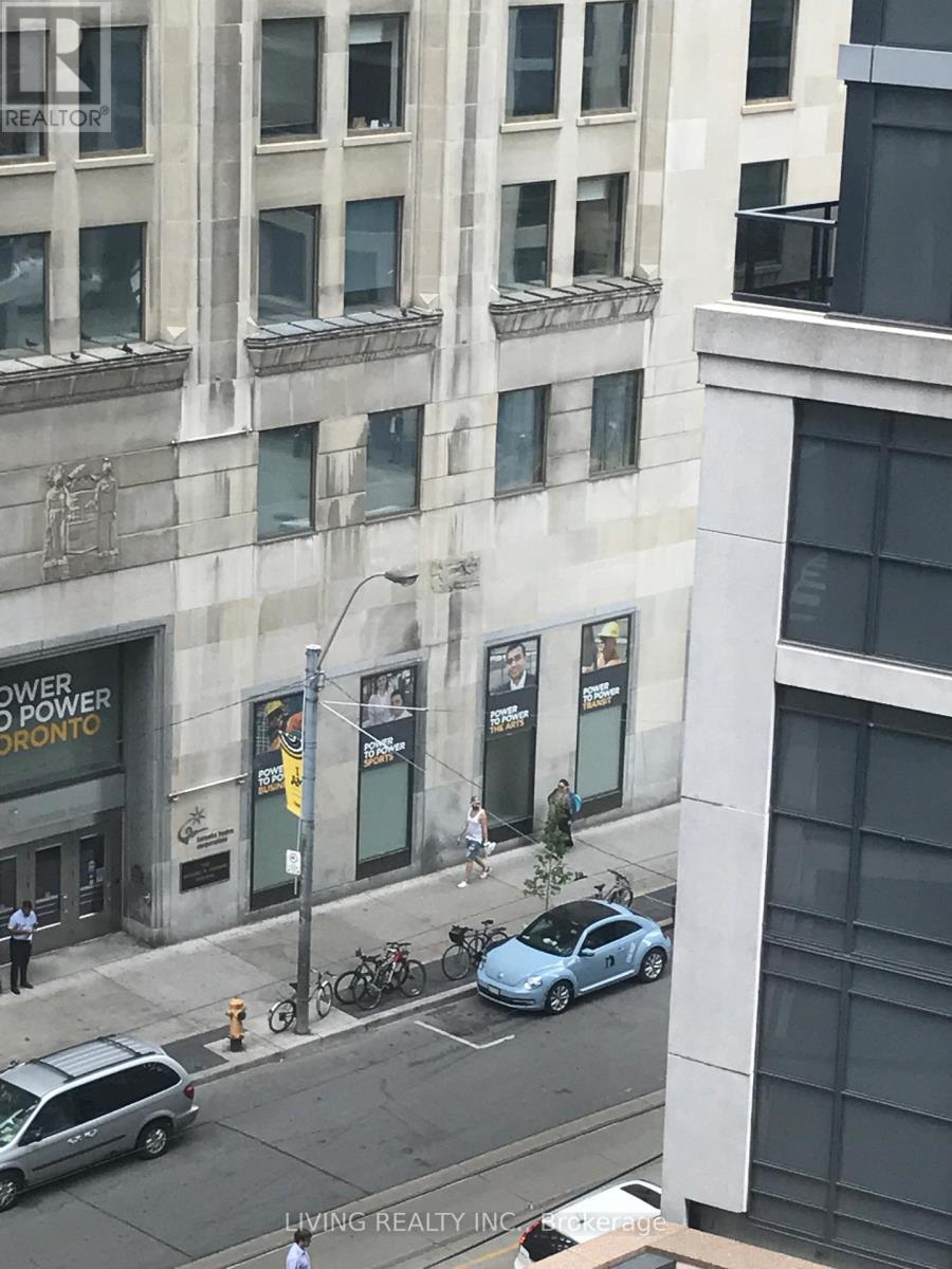 801 - 7 Carlton Street, Toronto, Ontario  M5B 2M3 - Photo 11 - C12749464