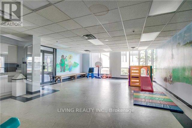 801 - 7 Carlton Street, Toronto, Ontario  M5B 2M3 - Photo 2 - C12749464