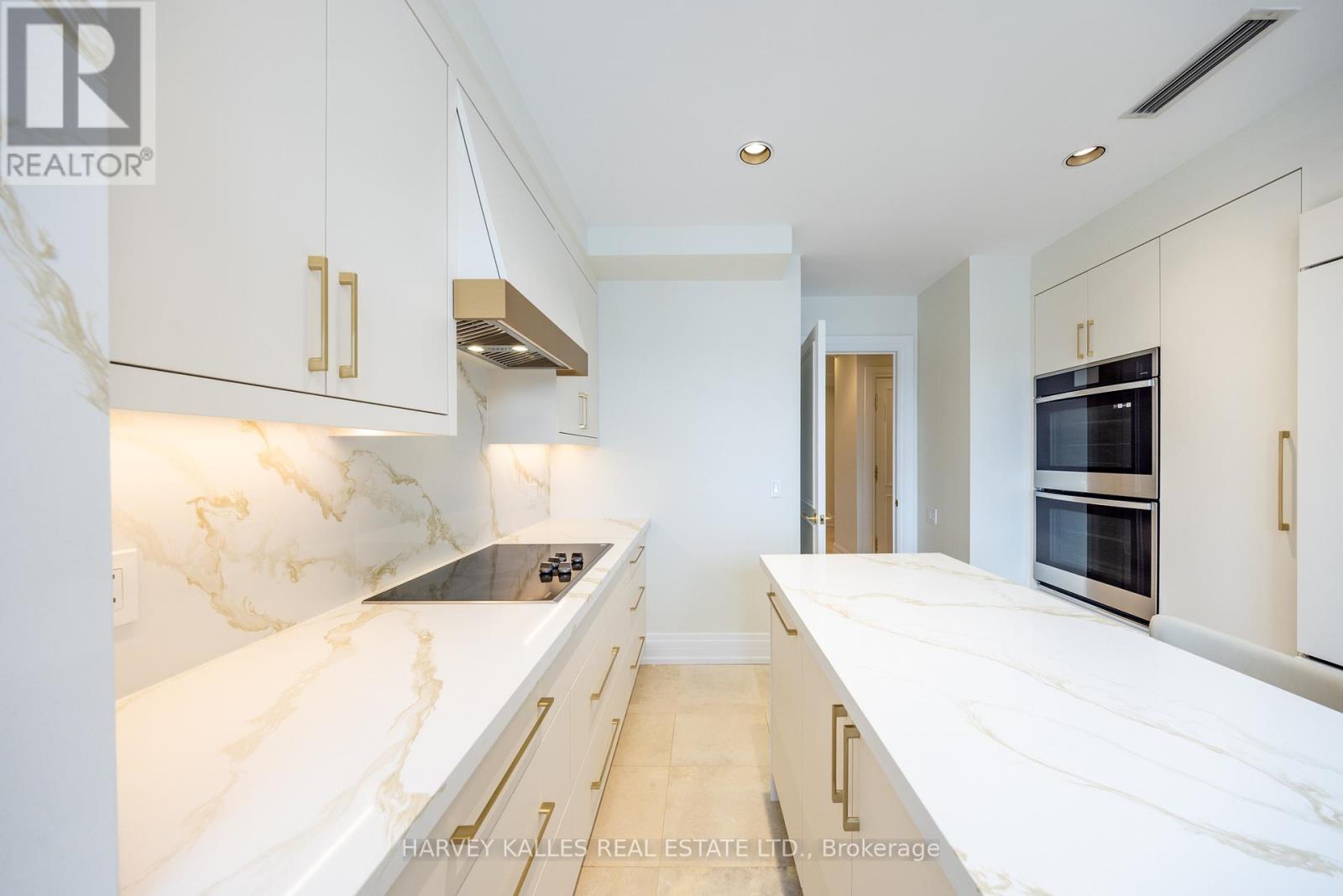 #5b - 2 Chedington Place, Toronto, Ontario  M4N 3R5 - Photo 20 - C12749474