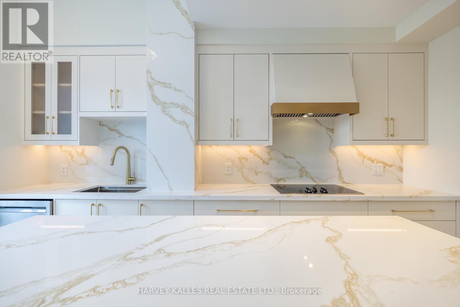 #5b - 2 Chedington Place, Toronto, Ontario  M4N 3R5 - Photo 21 - C12749474