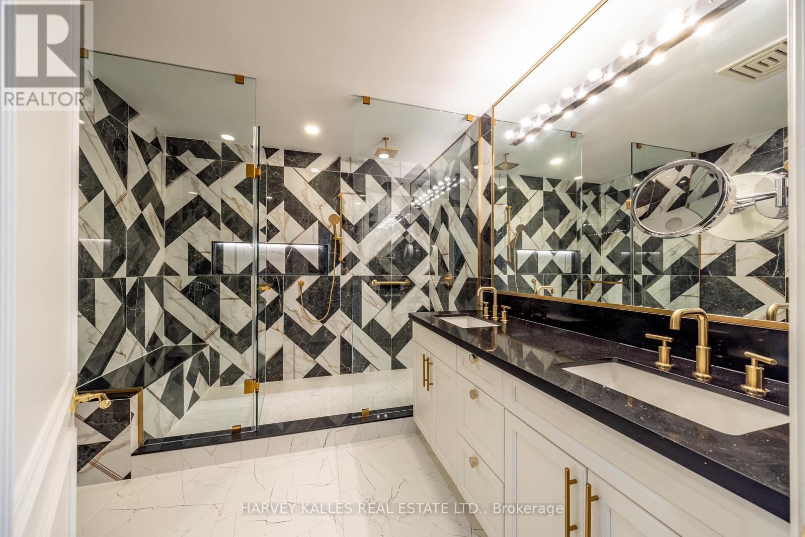 #5b - 2 Chedington Place, Toronto, Ontario  M4N 3R5 - Photo 25 - C12749474