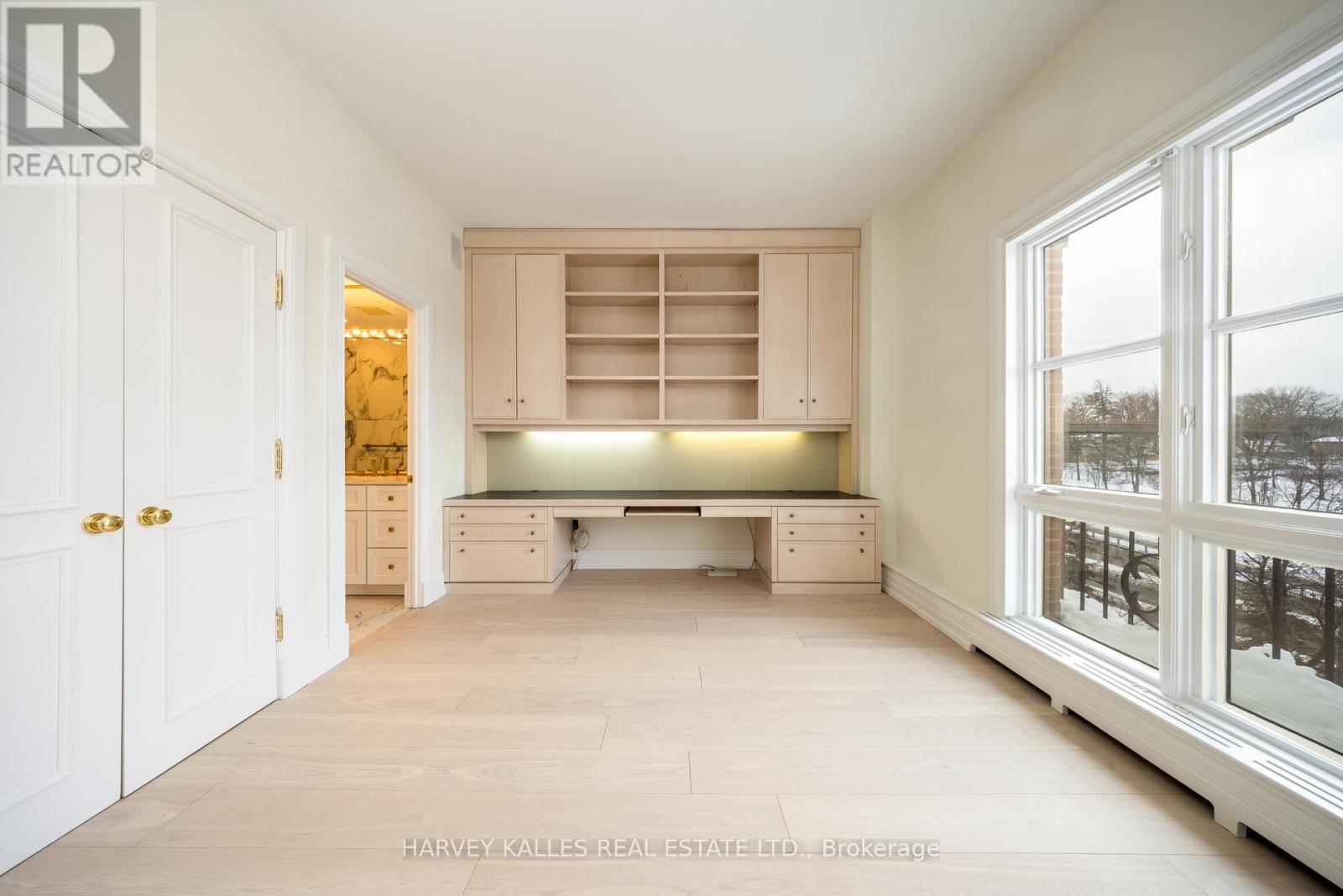 #5b - 2 Chedington Place, Toronto, Ontario  M4N 3R5 - Photo 30 - C12749474