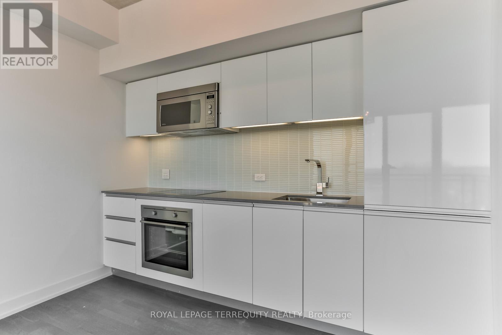 703 - 1238 Dundas Street E, Toronto, Ontario  M4M 0C6 - Photo 7 - E12749298