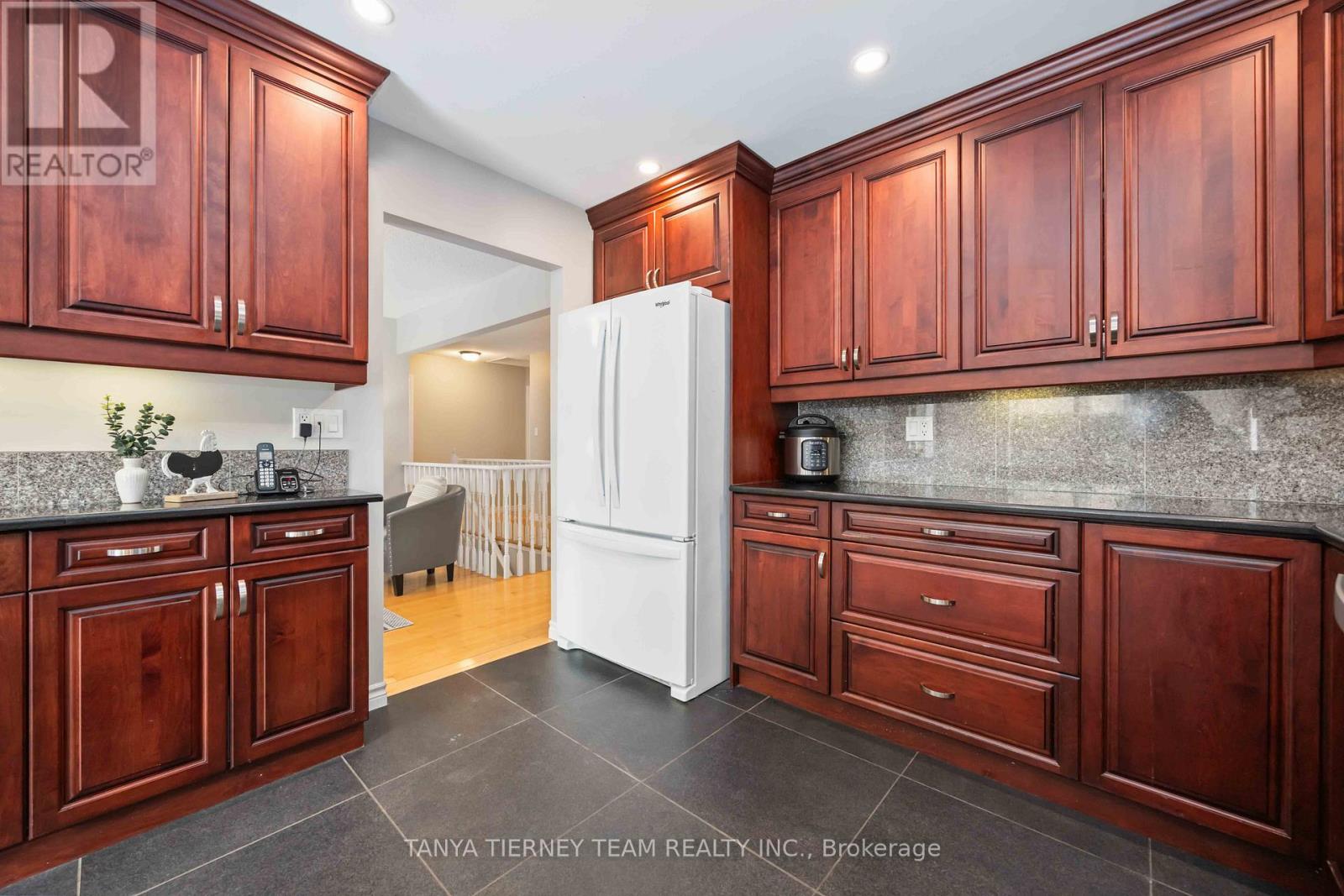 16 Milne Street, Whitby, Ontario  L1N 9H7 - Photo 26 - E12749320