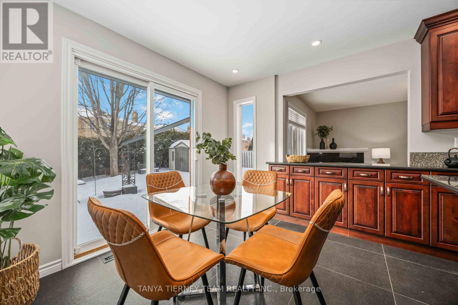 16 Milne Street, Whitby, Ontario  L1N 9H7 - Photo 30 - E12749320