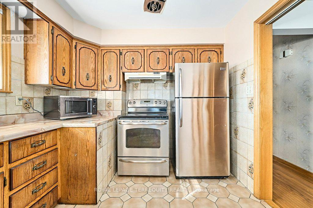 52 Bainhart Crescent, Toronto, Ontario  M1H 2R3 - Photo 20 - E12749324