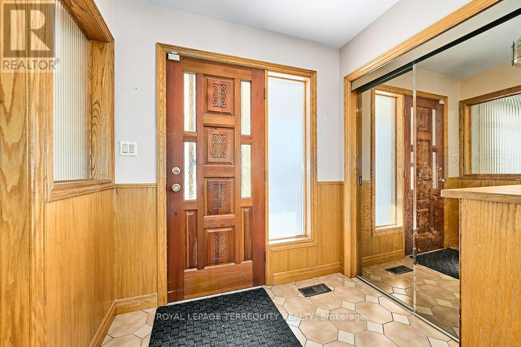 52 Bainhart Crescent, Toronto, Ontario  M1H 2R3 - Photo 6 - E12749324