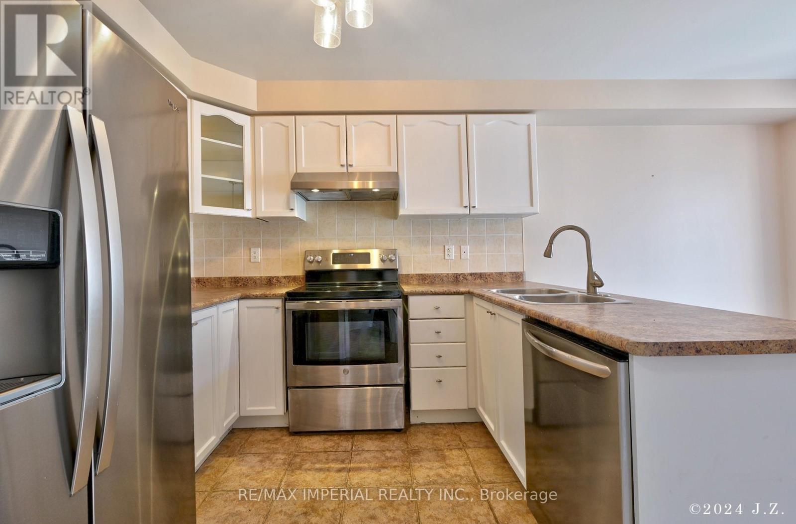 1188 Stire Street, Oshawa, Ontario  L1K 0G5 - Photo 10 - E12749410