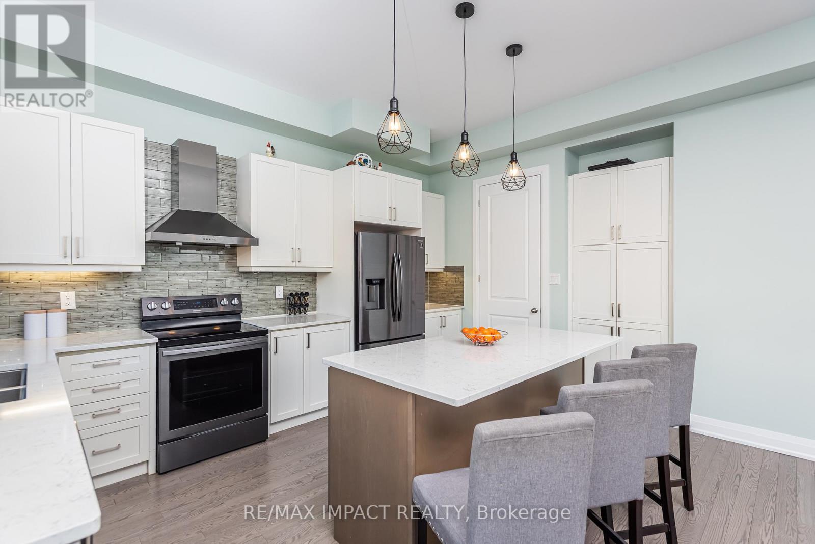 11 Larkin Lane, Clarington, Ontario  L1C 4A7 - Photo 21 - E12749506