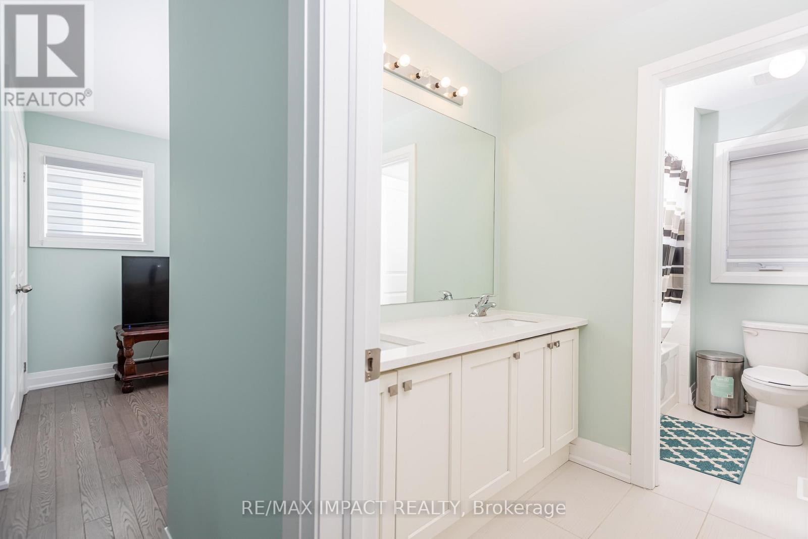 11 Larkin Lane, Clarington, Ontario  L1C 4A7 - Photo 39 - E12749506