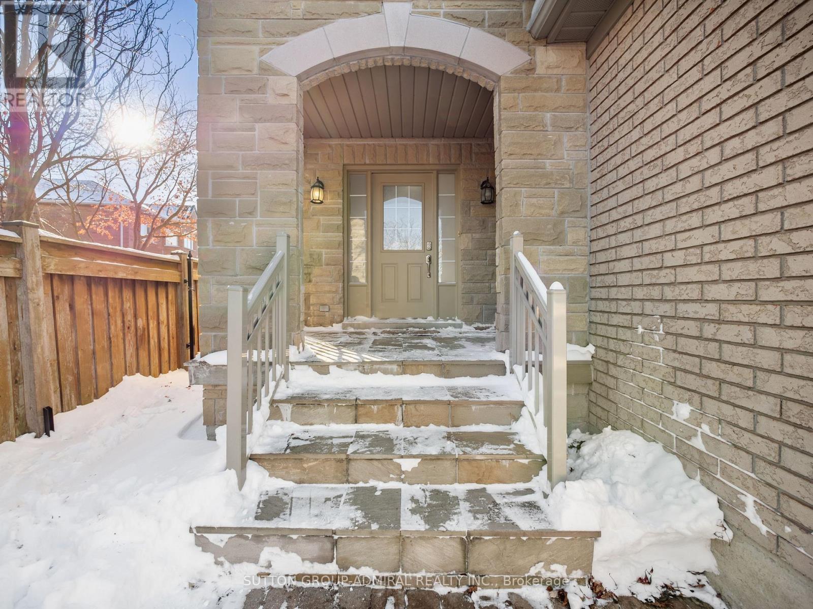 172 Kingsview Drive, Vaughan, Ontario  L4H 2Z3 - Photo 2 - N12749332