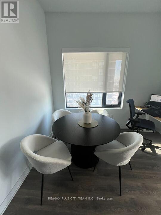 1907 - 2920 Hwy7 Road, Vaughan, Ontario  L4K 0P4 - Photo 4 - N12749404