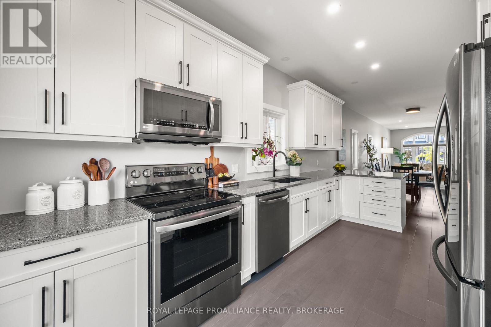 60 Potter Drive, Loyalist, Ontario  K0H 2H0 - Photo 13 - X12709566