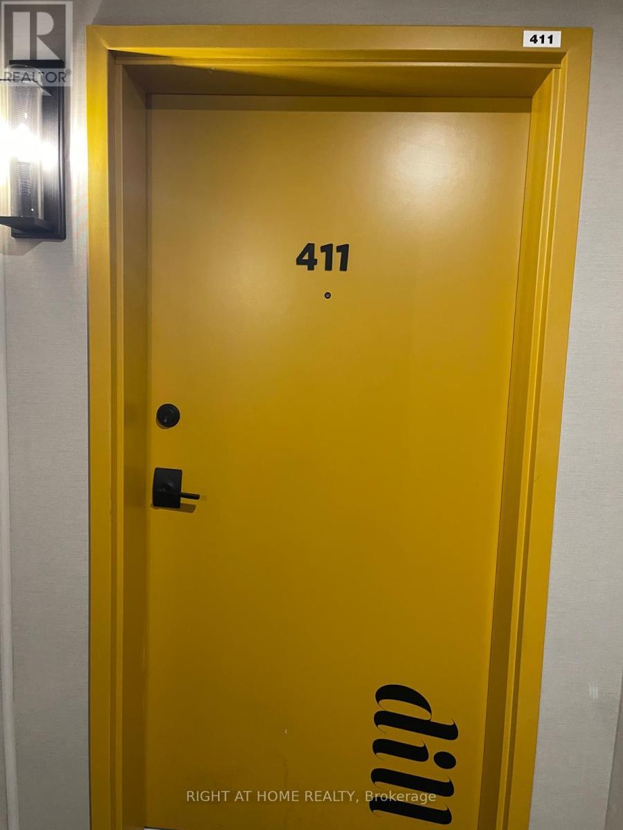 411 - 8 CULINARY LANE, Barrie, Ontario