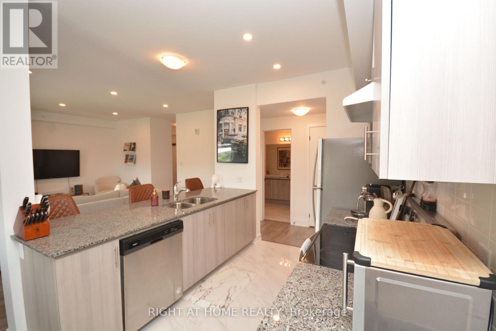 411 - 8 Culinary Lane, Barrie, Ontario  L9J 0T2 - Photo 12 - S12749448