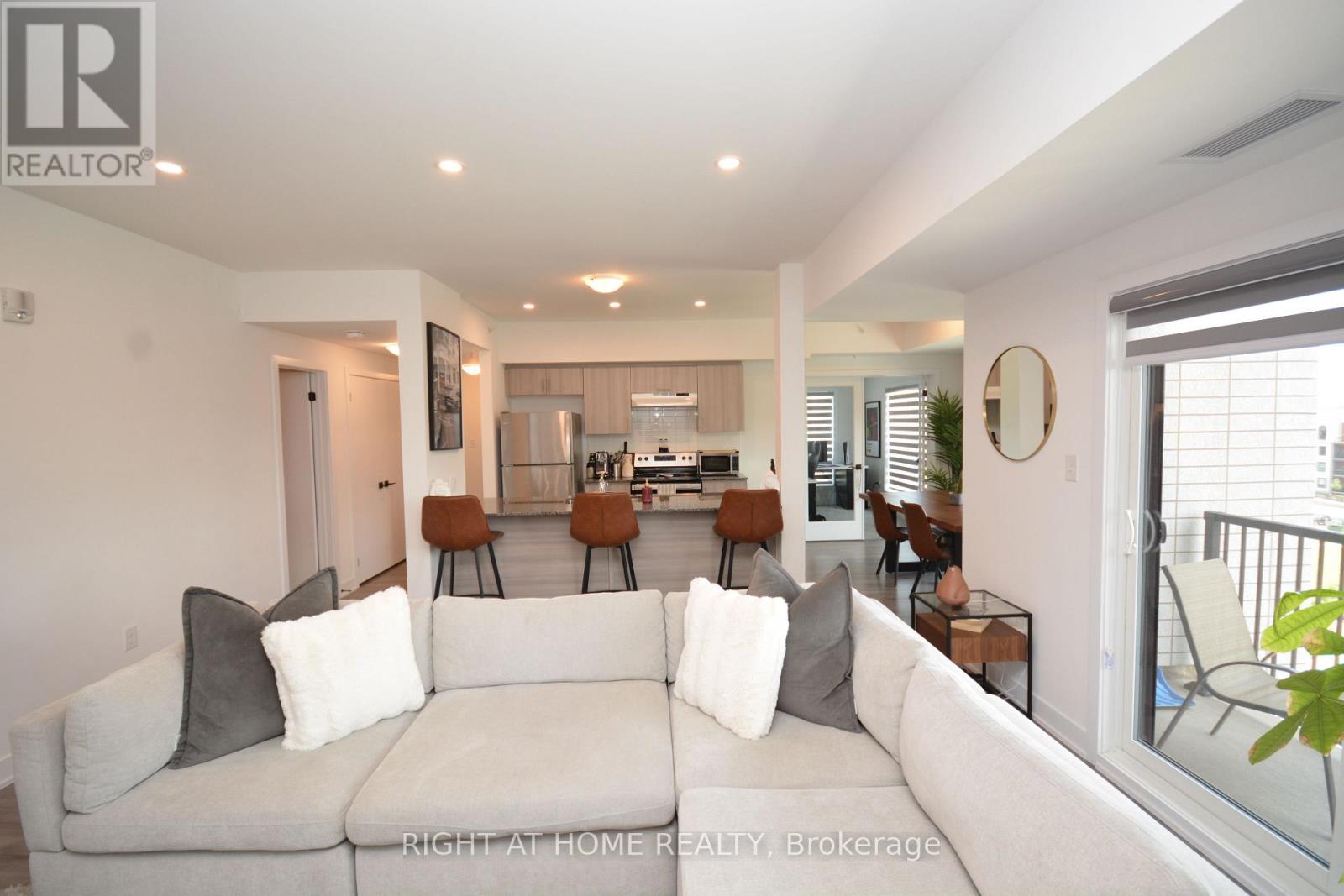 411 - 8 Culinary Lane, Barrie, Ontario  L9J 0T2 - Photo 6 - S12749448