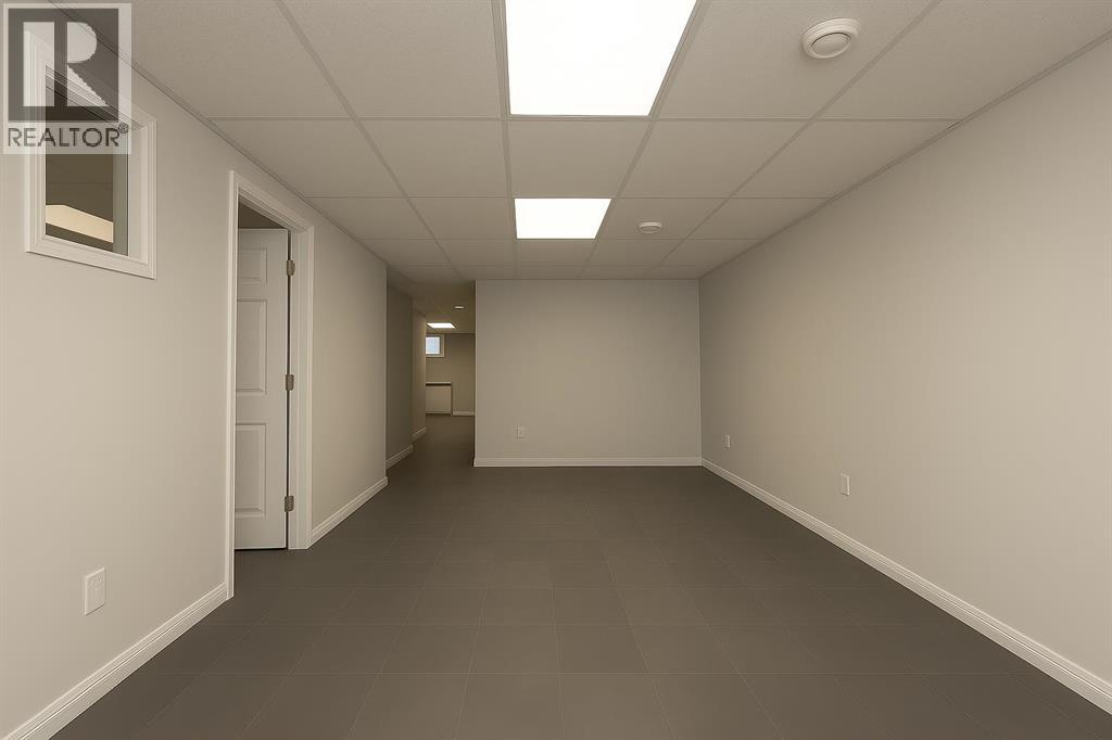 10019 100 Street, Sexsmith, Alberta  T0H 3C0 - Photo 11 - A2187360