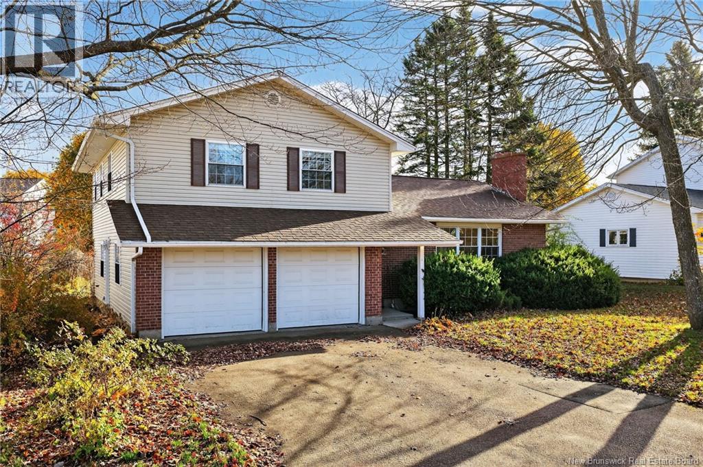 18 Grindstone Drive, Riverview, New Brunswick  E1B 3N9 - Photo 1 - NB133027