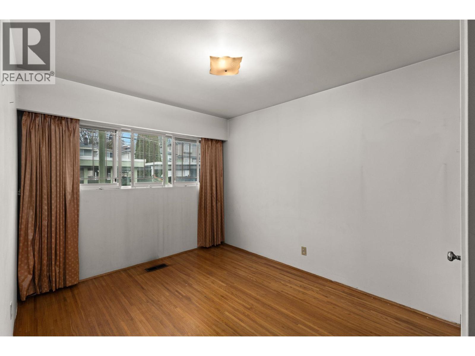 191 W 60th Avenue, Vancouver, British Columbia  V5X 1Z3 - Photo 16 - R3084560