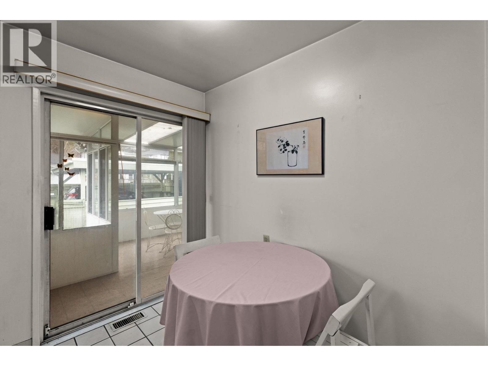 191 W 60th Avenue, Vancouver, British Columbia  V5X 1Z3 - Photo 11 - R3084560