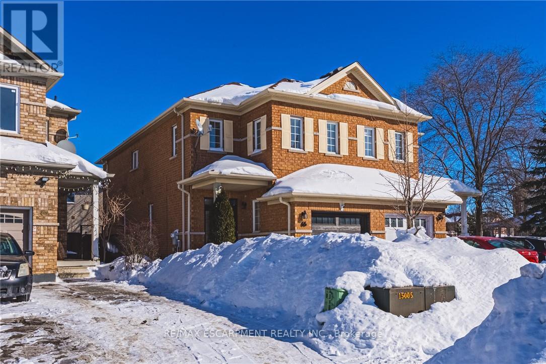 66 Deepcoral Court, Brampton, Ontario  L6V 4P7 - Photo 2 - W12749290