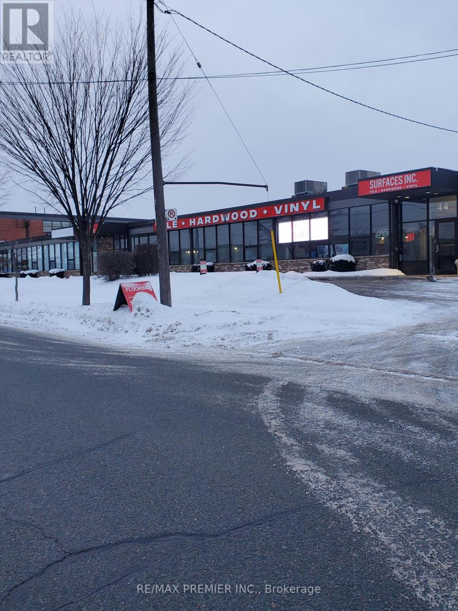 44 Samor Road, Toronto, Ontario  M6A 1J6 - Photo 6 - W12749308