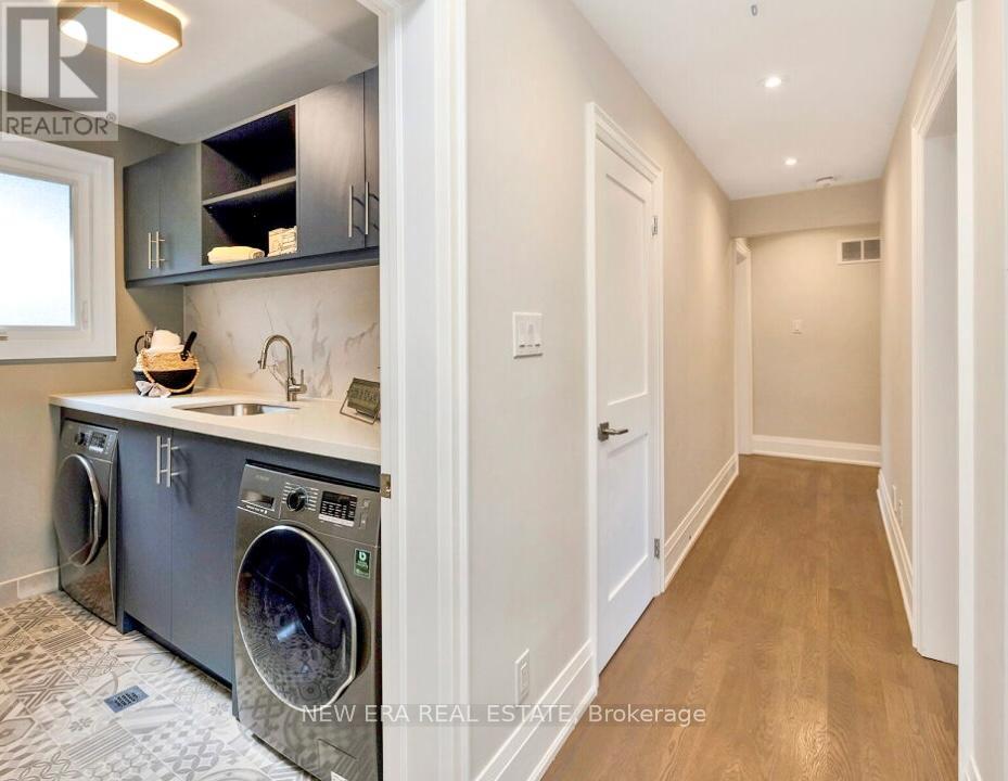 2068 Mississauga Road, Mississauga, Ontario  L5H 2K6 - Photo 25 - W12749336