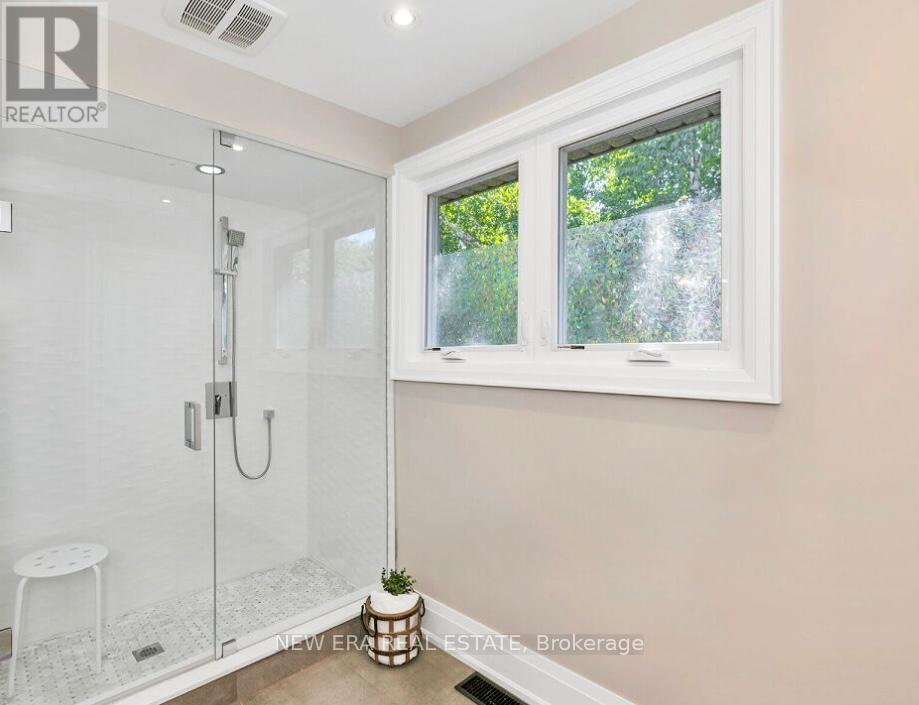 2068 Mississauga Road, Mississauga, Ontario  L5H 2K6 - Photo 32 - W12749336