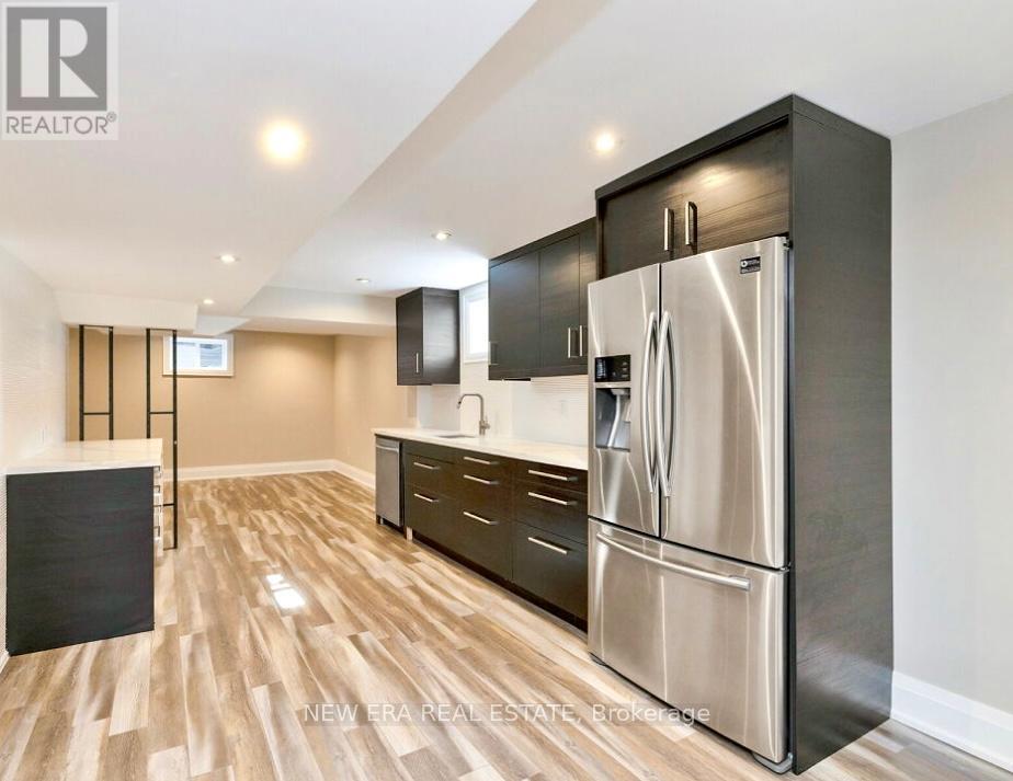 2068 Mississauga Road, Mississauga, Ontario  L5H 2K6 - Photo 38 - W12749336