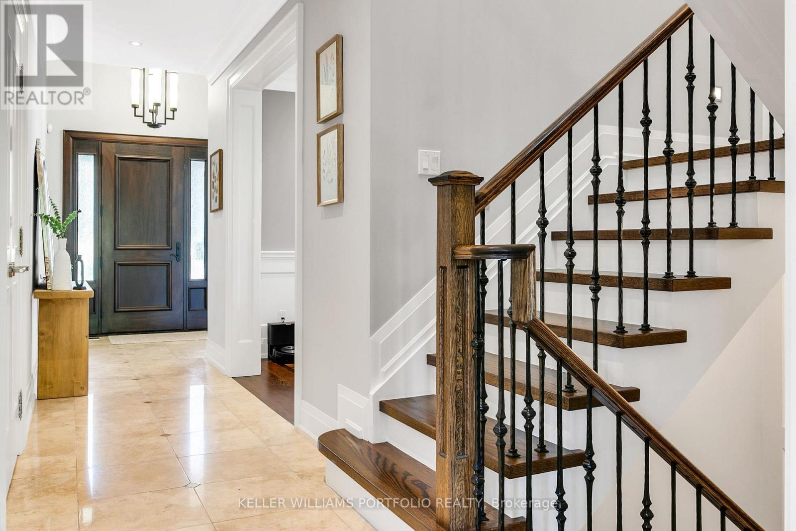 7 Maydolph Road, Toronto, Ontario  M9B 1V5 - Photo 11 - W12749350