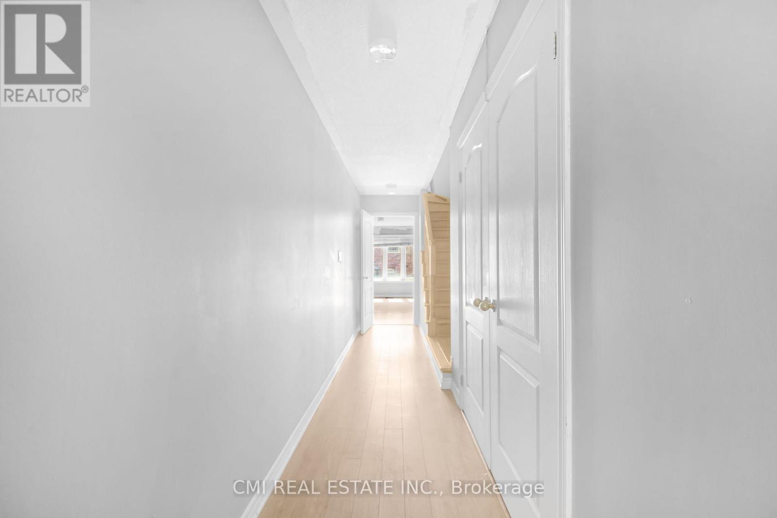 21 Kayak Heights, Brampton, Ontario  L6Z 0H8 - Photo 5 - W12749368