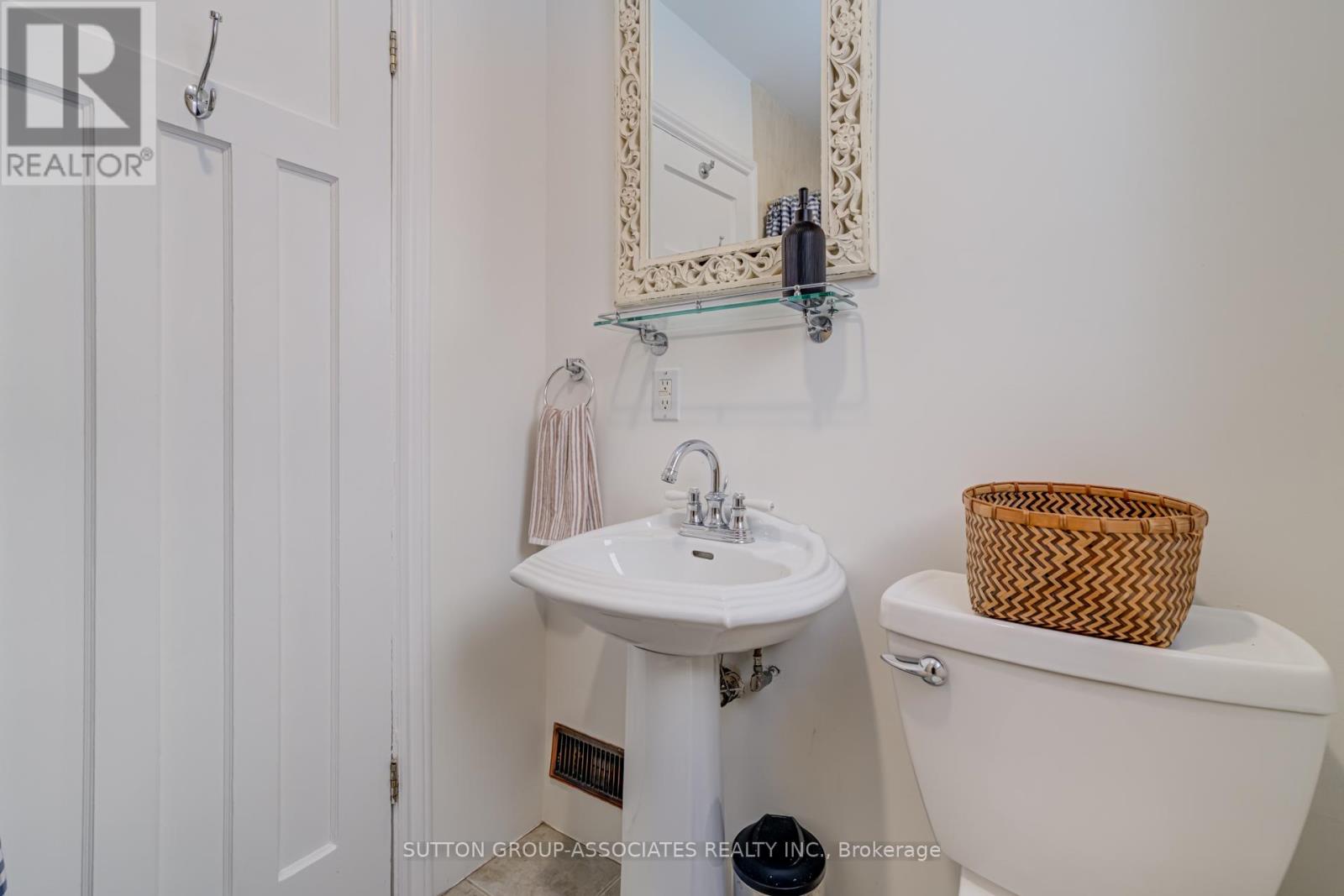 80 Elma Street, Toronto, Ontario  M8V 1X8 - Photo 19 - W12749390