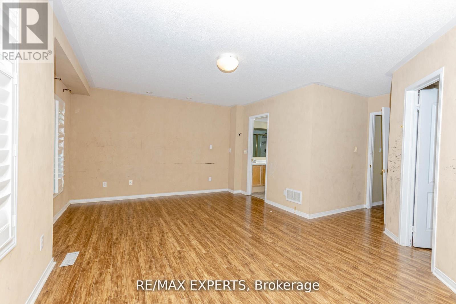 17b - 1084 Queen Street W, Mississauga, Ontario  L5H 4K4 - Photo 17 - W12749416