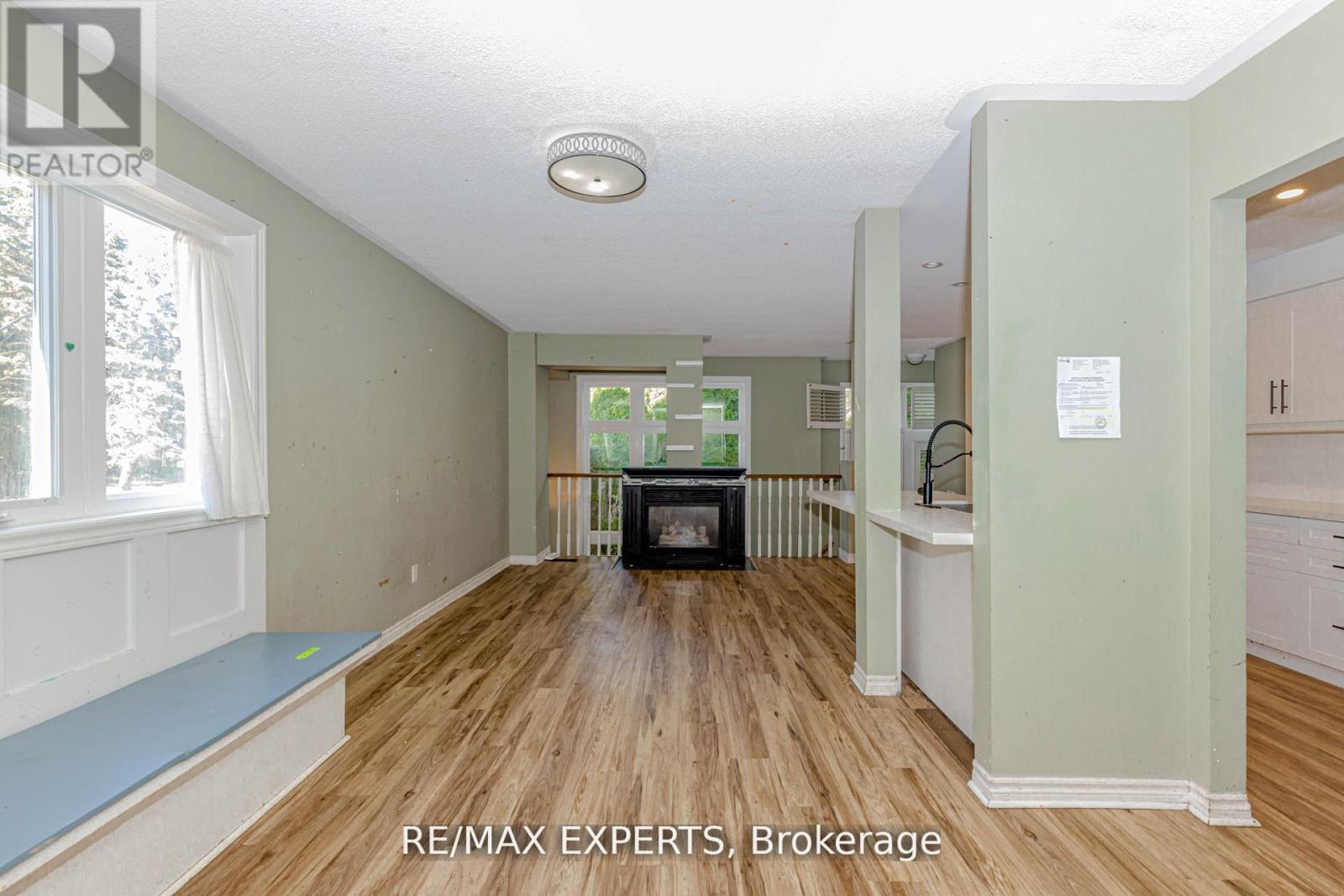 17b - 1084 Queen Street W, Mississauga, Ontario  L5H 4K4 - Photo 6 - W12749416