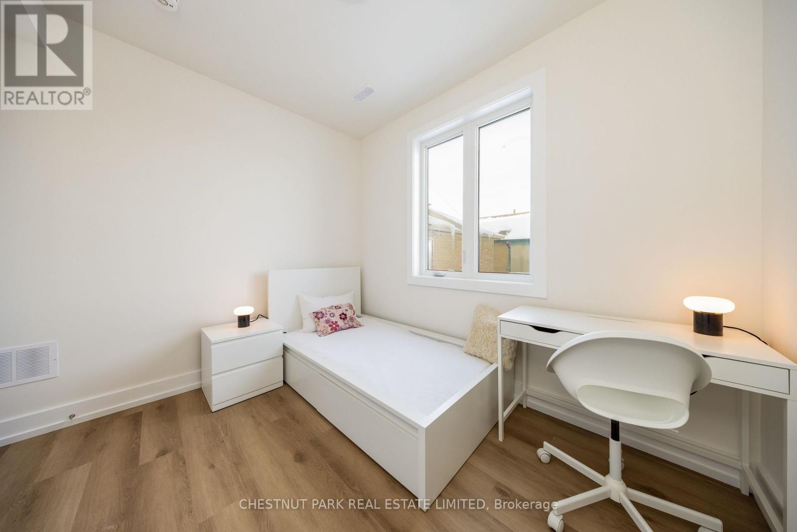 #c - 29 Hatherley Road, Toronto, Ontario  M6E 1V8 - Photo 11 - W12749430