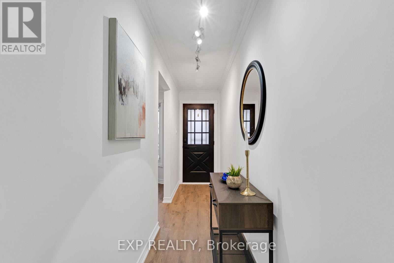 4208 Stonemason Crescent, Mississauga, Ontario  L5L 2Z7 - Photo 5 - W12749440