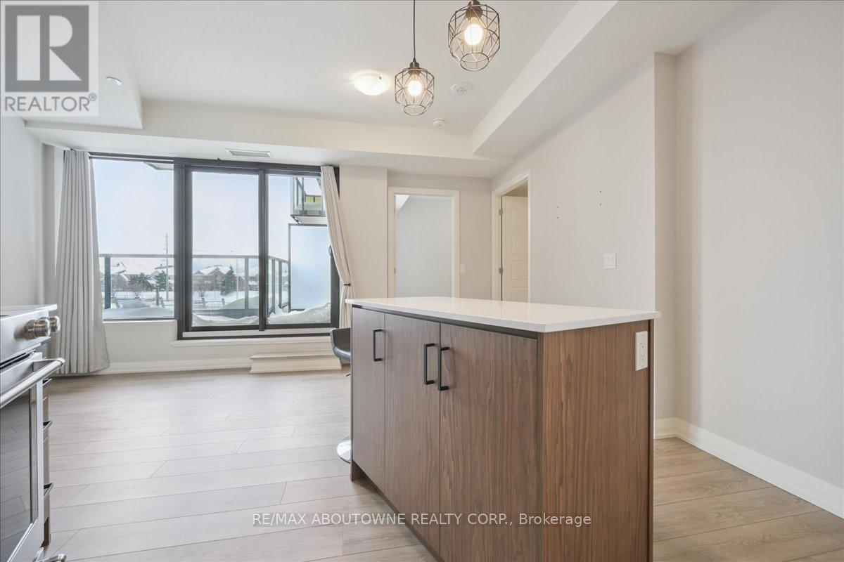 220 - 3006 William Cutmore Boulevard, Oakville, Ontario  L6H 8A4 - Photo 15 - W12749458