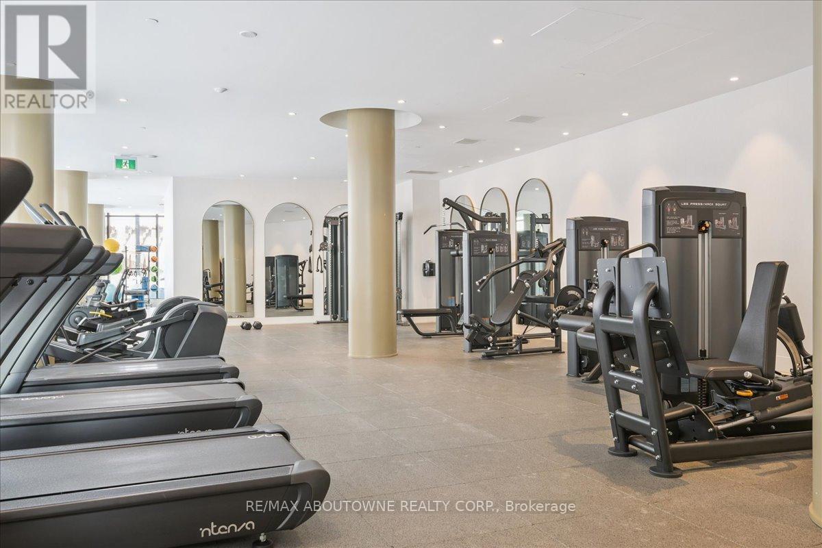 220 - 3006 William Cutmore Boulevard, Oakville, Ontario  L6H 8A4 - Photo 31 - W12749458