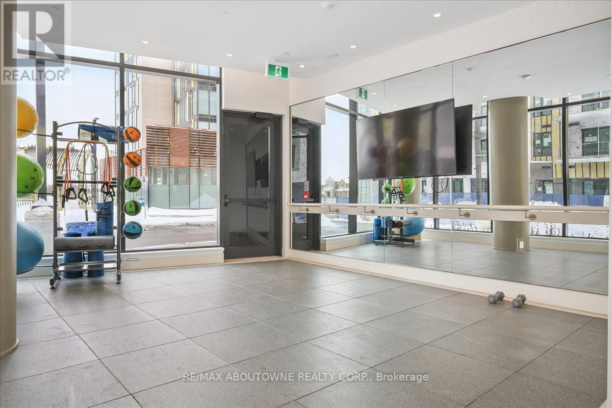 220 - 3006 William Cutmore Boulevard, Oakville, Ontario  L6H 8A4 - Photo 32 - W12749458