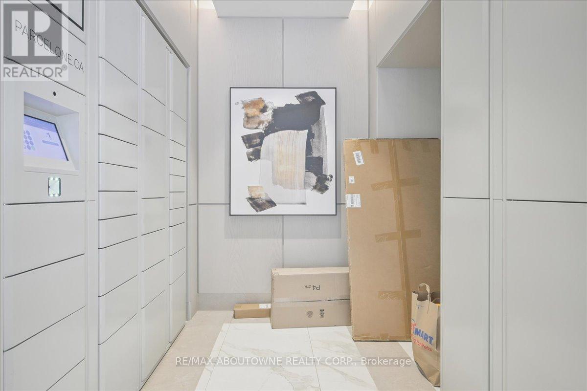 220 - 3006 William Cutmore Boulevard, Oakville, Ontario  L6H 8A4 - Photo 33 - W12749458